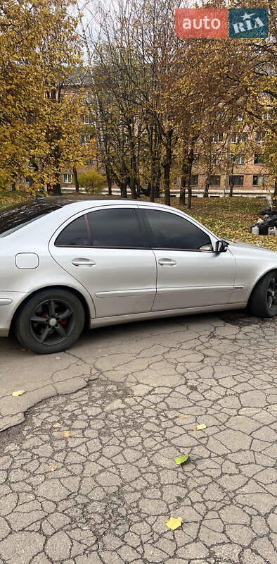 Седан Mercedes-Benz E-Class 2005 в Рівному фото 20 Седан Mercedes-Benz E-Class 2005 в Рівному