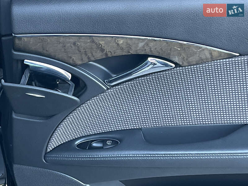 Седан Mercedes-Benz E-Class 2004 в Виннице