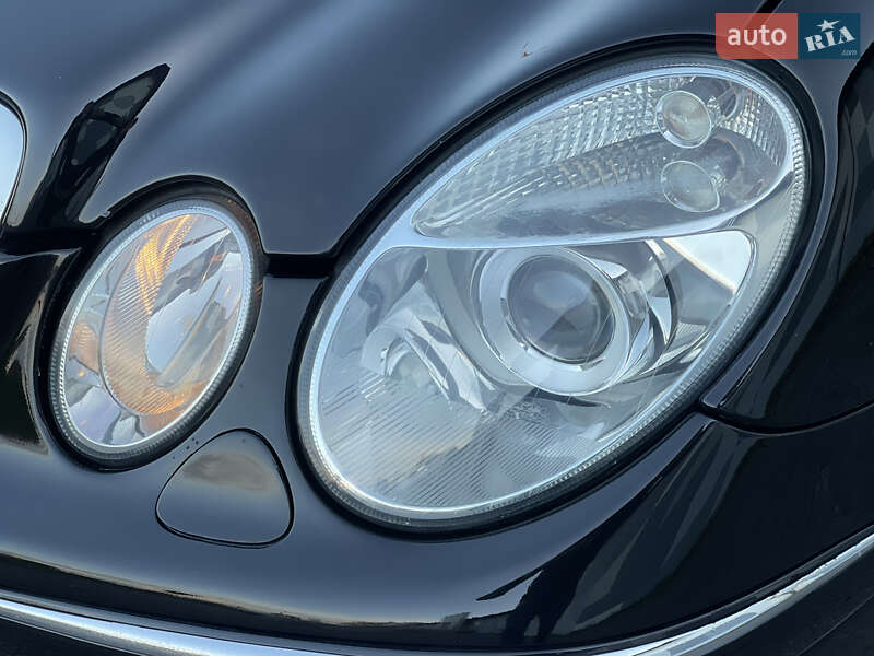 Седан Mercedes-Benz E-Class 2004 в Виннице