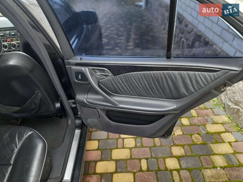 Седан Mercedes-Benz E-Class 2001 в Прилуках фото 15 Седан Mercedes-Benz E-Class 2001 в Прилуках