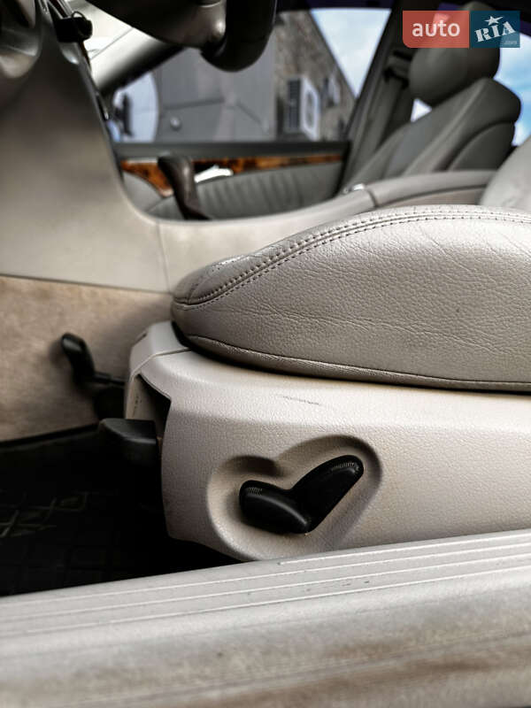 Седан Mercedes-Benz E-Class 2002 в Луцке