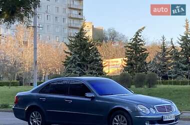 Седан Mercedes-Benz E-Class 2003 в Миколаєві