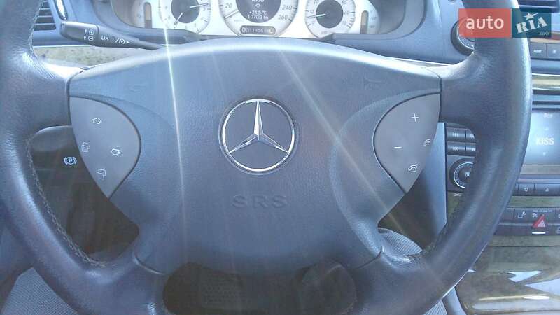 Седан Mercedes-Benz E-Class 2005 в Львове фото 29 Седан Mercedes-Benz E-Class 2005 в Львове