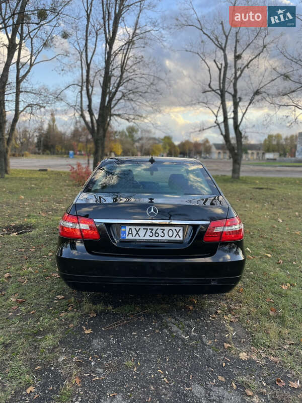 Седан Mercedes-Benz E-Class 2010 в Чугуеве фото 6 Седан Mercedes-Benz E-Class 2010 в Чугуеве