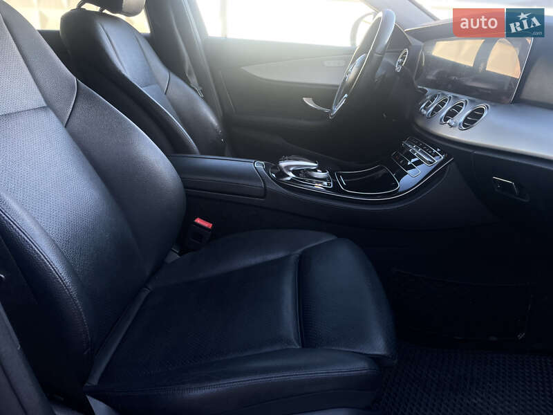 Универсал Mercedes-Benz E-Class 2019 в Львове