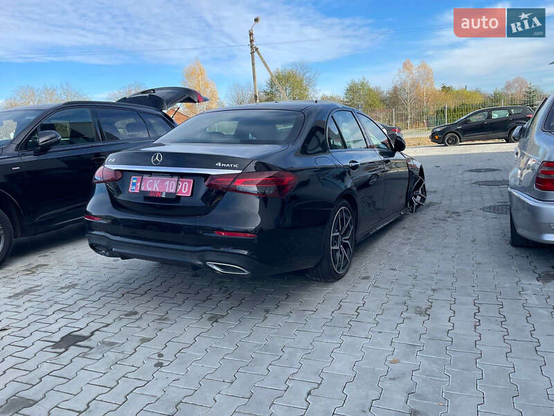 Седан Mercedes-Benz E-Class 2023 в Львове