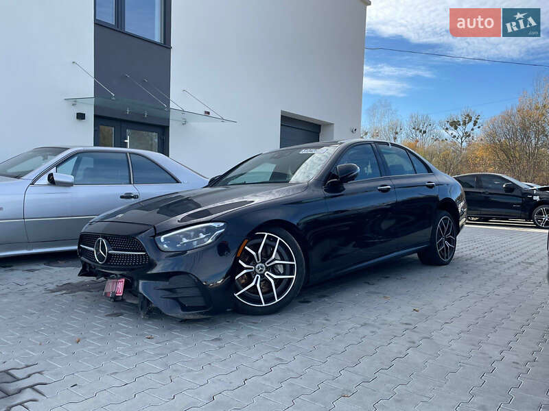 Седан Mercedes-Benz E-Class 2023 в Львове