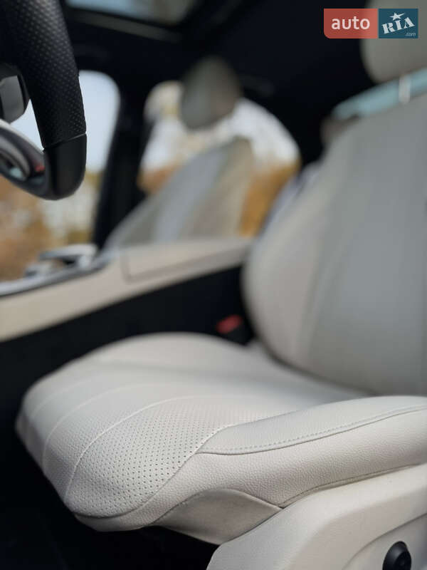 Седан Mercedes-Benz E-Class 2016 в Києві