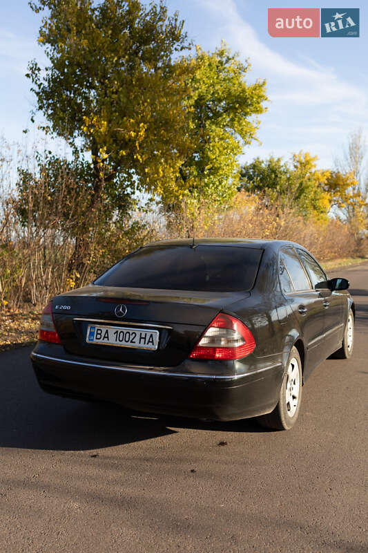Седан Mercedes-Benz E-Class 2003 в Первомайске
