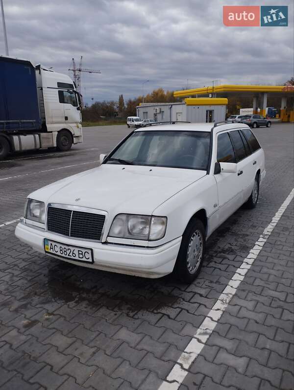 Універсал Mercedes-Benz E-Class 1995 в Луцьку фото 17 Універсал Mercedes-Benz E-Class 1995 в Луцьку