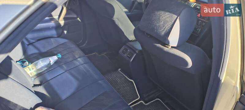 Седан Mercedes-Benz E-Class 1995 в Луцке фото 7 Седан Mercedes-Benz E-Class 1995 в Луцке