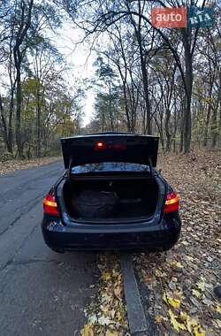 Седан Mercedes-Benz E-Class 2011 в Києві