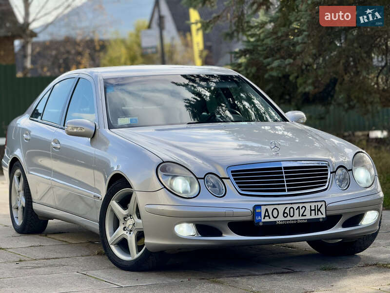 Mercedes-Benz E-Class 2004 Mercedes-Benz E-Class 2004
