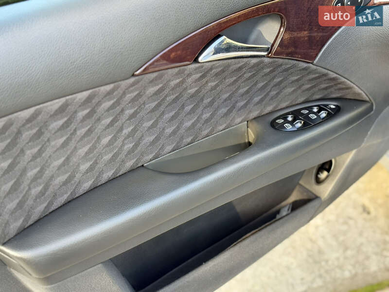 Седан Mercedes-Benz E-Class 2004 в Межгорье фото 52 Седан Mercedes-Benz E-Class 2004 в Межгорье