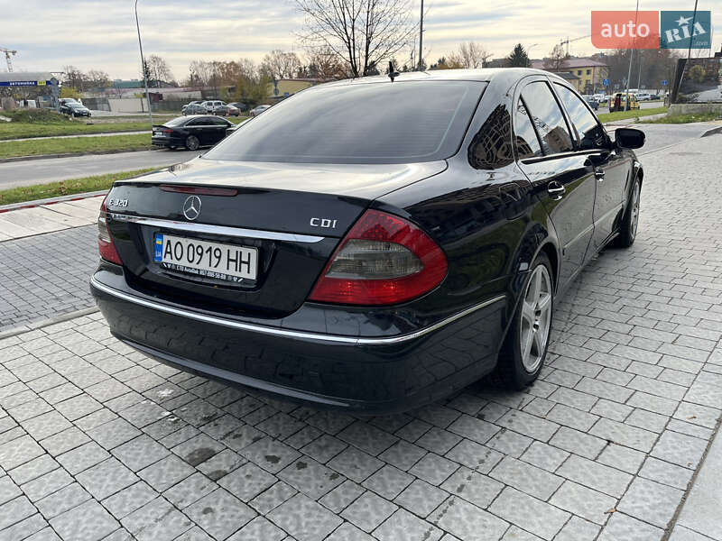 Седан Mercedes-Benz E-Class 2006 в Львові