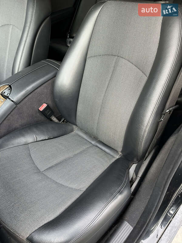 Седан Mercedes-Benz E-Class 2006 в Львові