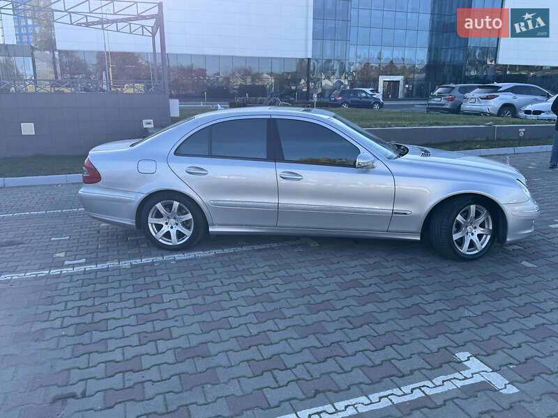 Седан Mercedes-Benz E-Class 2008 в Одессе фото 4 Седан Mercedes-Benz E-Class 2008 в Одессе