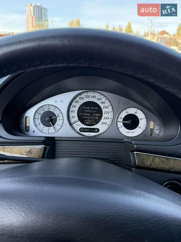 Седан Mercedes-Benz E-Class 2008 в Одессе фото 23 Седан Mercedes-Benz E-Class 2008 в Одессе