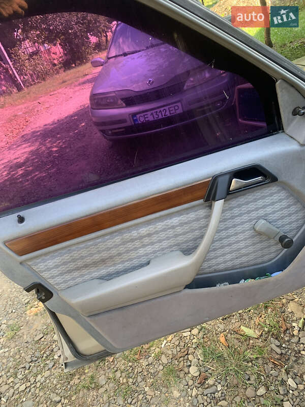 Седан Mercedes-Benz E-Class 1987 в Черновцах фото 14 Седан Mercedes-Benz E-Class 1987 в Черновцах