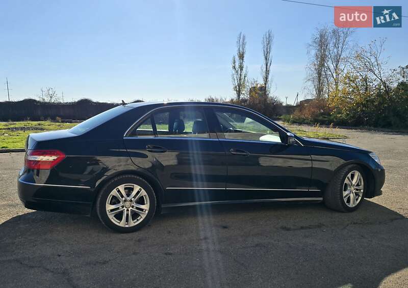 Седан Mercedes-Benz E-Class 2009 в Миколаєві