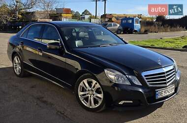 Седан Mercedes-Benz E-Class 2009 в Николаеве
