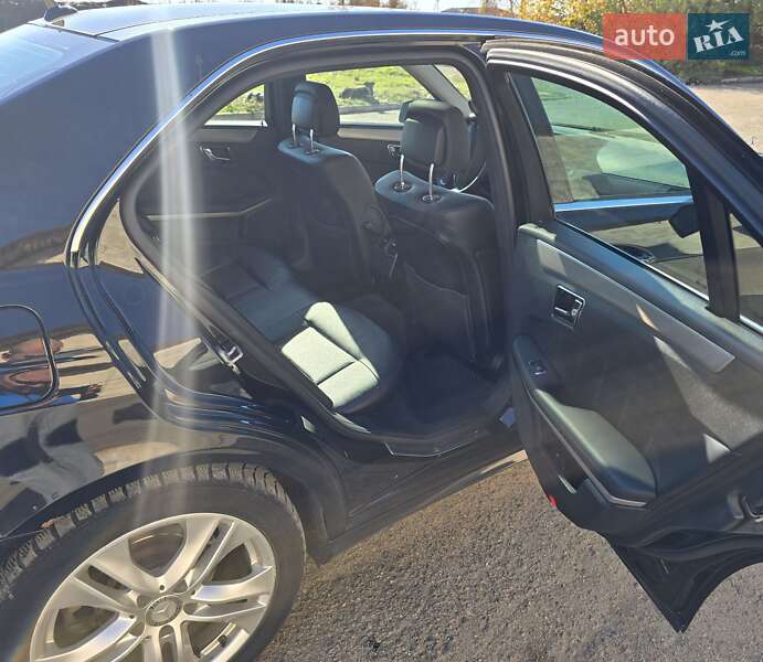 Седан Mercedes-Benz E-Class 2009 в Миколаєві