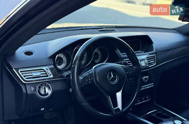 Седан Mercedes-Benz E-Class 2013 в Міжгір'ї