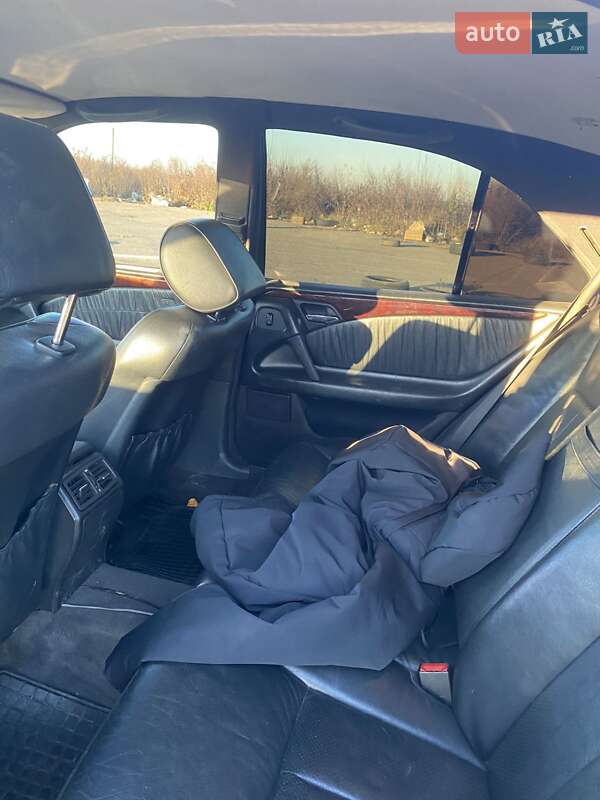 Седан Mercedes-Benz E-Class 1998 в Ивано-Франковске