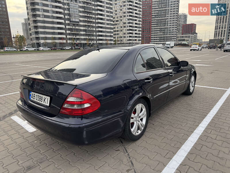 Седан Mercedes-Benz E-Class 2003 в Киеве фото 7 Седан Mercedes-Benz E-Class 2003 в Киеве