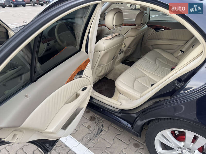 Седан Mercedes-Benz E-Class 2003 в Киеве фото 20 Седан Mercedes-Benz E-Class 2003 в Киеве