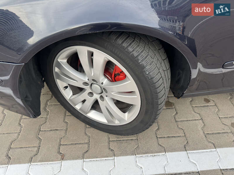 Седан Mercedes-Benz E-Class 2003 в Киеве фото 24 Седан Mercedes-Benz E-Class 2003 в Киеве