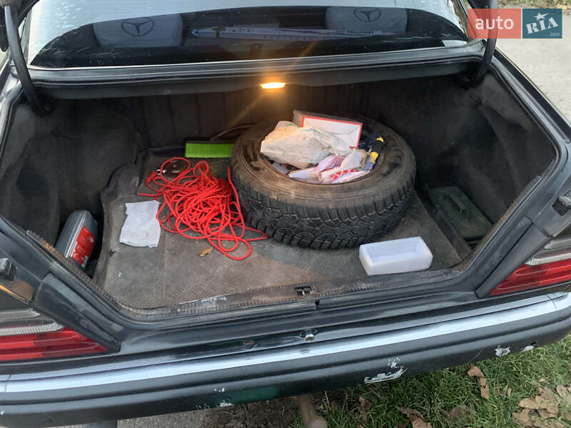 Седан Mercedes-Benz E-Class 1995 в Житомире фото 6 Седан Mercedes-Benz E-Class 1995 в Житомире