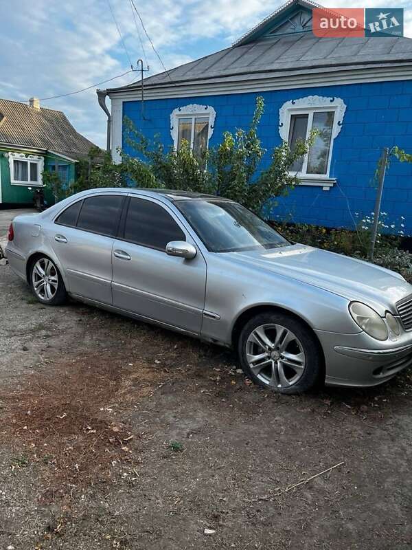 Седан Mercedes-Benz E-Class 2002 в Тульчине