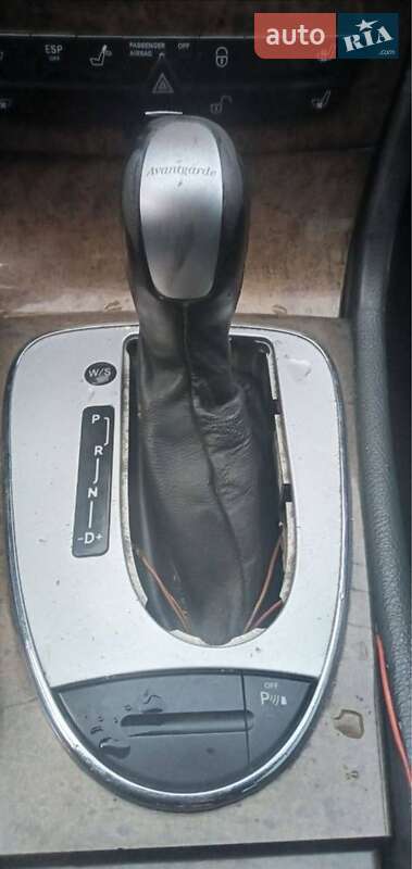 Седан Mercedes-Benz E-Class 2002 в Тульчине