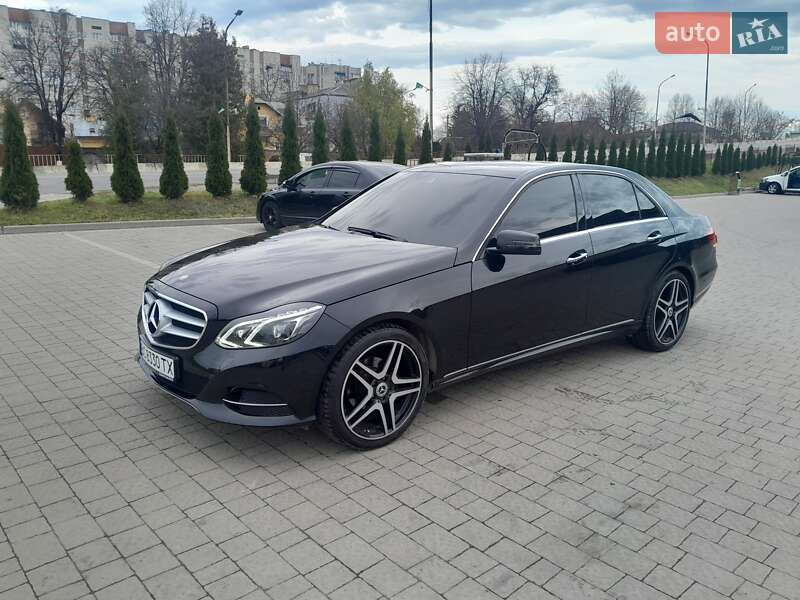 Седан Mercedes-Benz E-Class 2015 в Дрогобичі