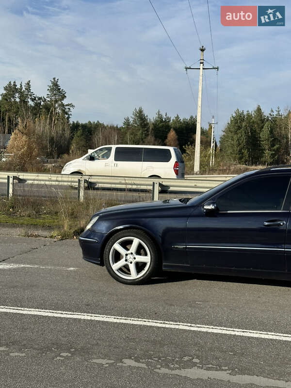 Универсал Mercedes-Benz E-Class 2003 в Житомире