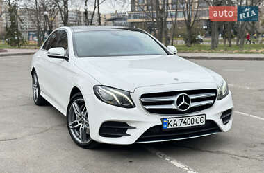 Седан Mercedes-Benz E-Class 2017 в Києві