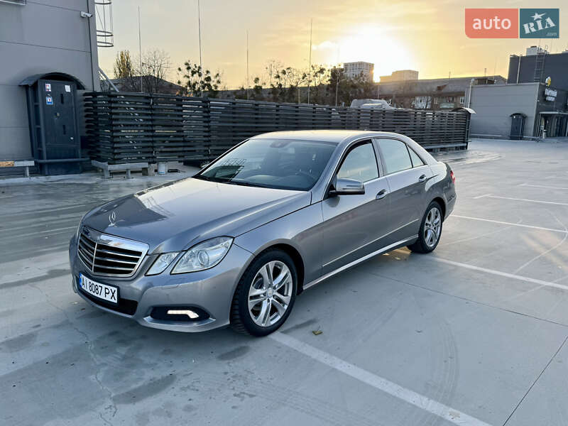 Mercedes-Benz E-Class 2010 Mercedes-Benz E-Class 2010