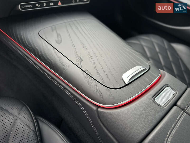 Седан Mercedes-Benz E-Class 2024 в Києві фото 62 Седан Mercedes-Benz E-Class 2024 в Києві