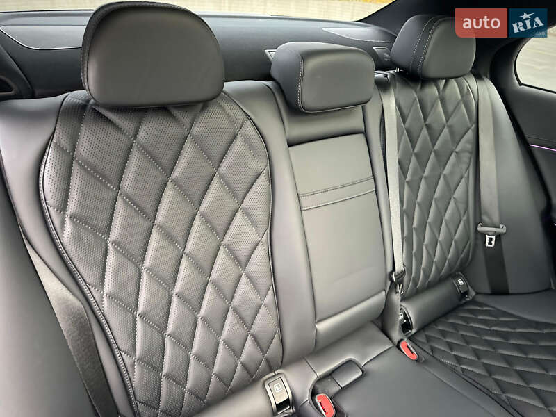 Седан Mercedes-Benz E-Class 2024 в Києві фото 81 Седан Mercedes-Benz E-Class 2024 в Києві