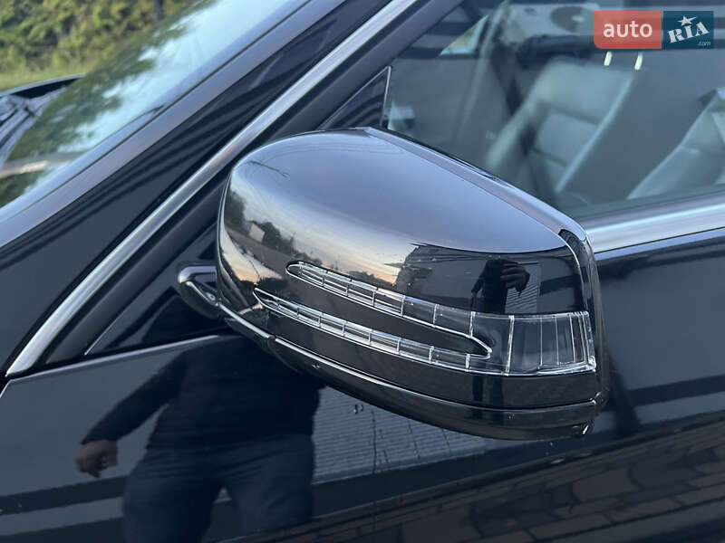 Седан Mercedes-Benz E-Class 2012 в Киеве