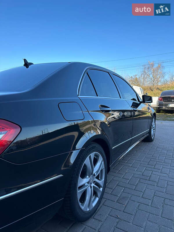 Седан Mercedes-Benz E-Class 2011 в Виннице фото 4 Седан Mercedes-Benz E-Class 2011 в Виннице