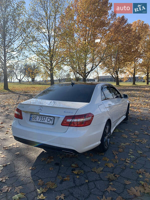 Седан Mercedes-Benz E-Class 2011 в Новій Одесі