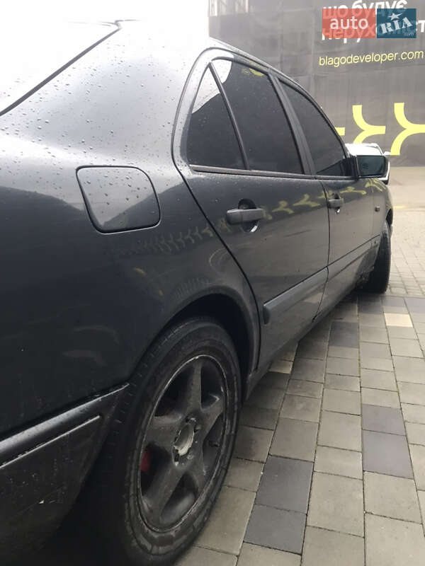 Седан Mercedes-Benz E-Class 1998 в Ивано-Франковске фото 5 Седан Mercedes-Benz E-Class 1998 в Ивано-Франковске