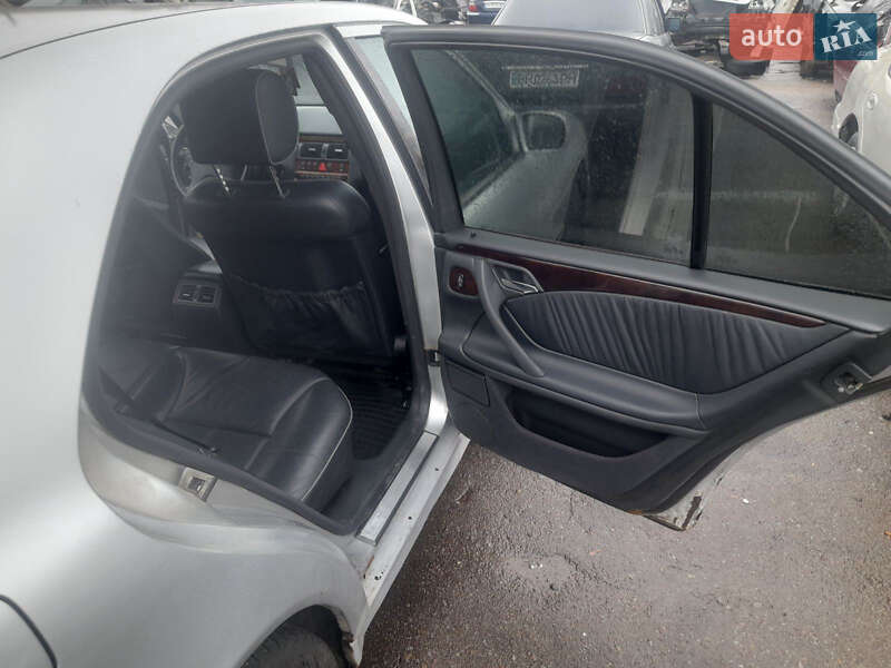 Седан Mercedes-Benz E-Class 2000 в Житомире фото 18 Седан Mercedes-Benz E-Class 2000 в Житомире