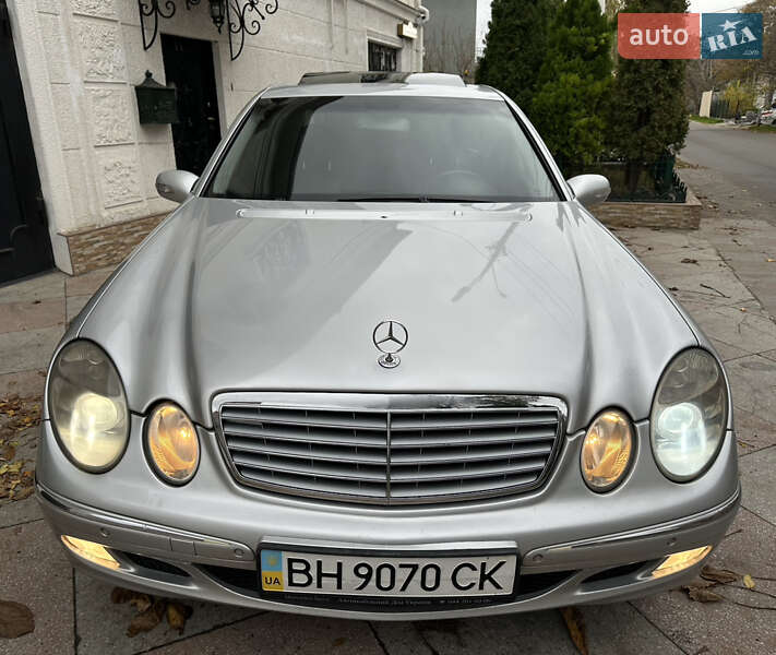 Седан Mercedes-Benz E-Class 2002 в Одессе