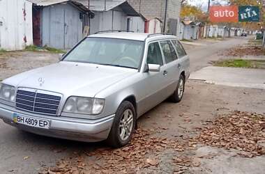 Универсал Mercedes-Benz E-Class 1993 в Одессе