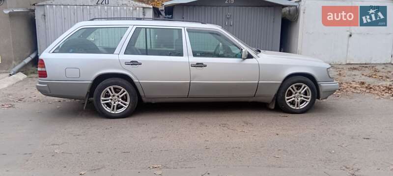 Універсал Mercedes-Benz E-Class 1993 в Одесі фото 15 Універсал Mercedes-Benz E-Class 1993 в Одесі