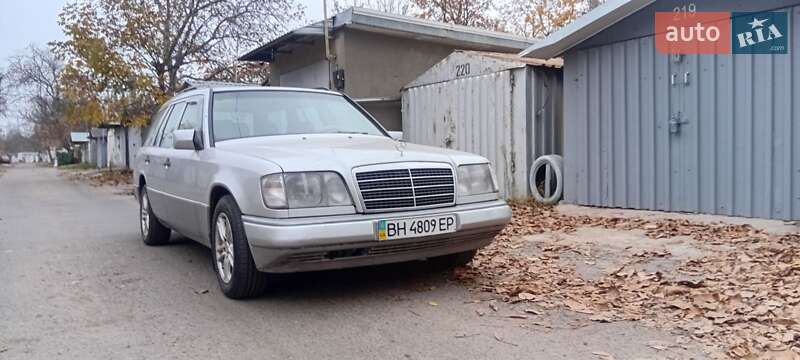 Універсал Mercedes-Benz E-Class 1993 в Одесі фото 20 Універсал Mercedes-Benz E-Class 1993 в Одесі