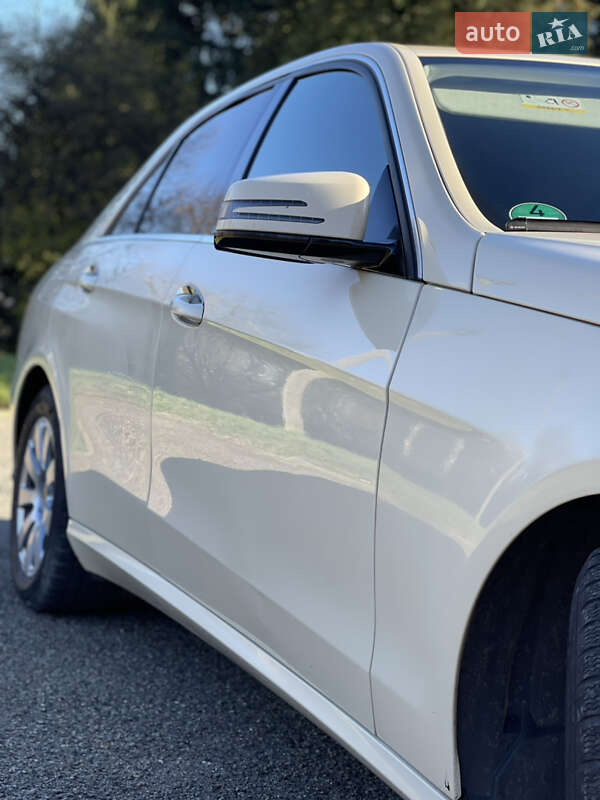 Седан Mercedes-Benz E-Class 2014 в Бурштині